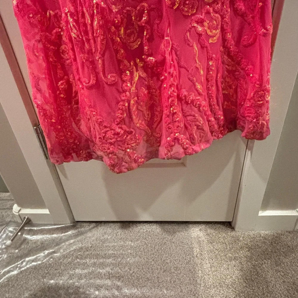 Vibrant Pink Halter prom Dress size 1/2 - Picture 5 of 6